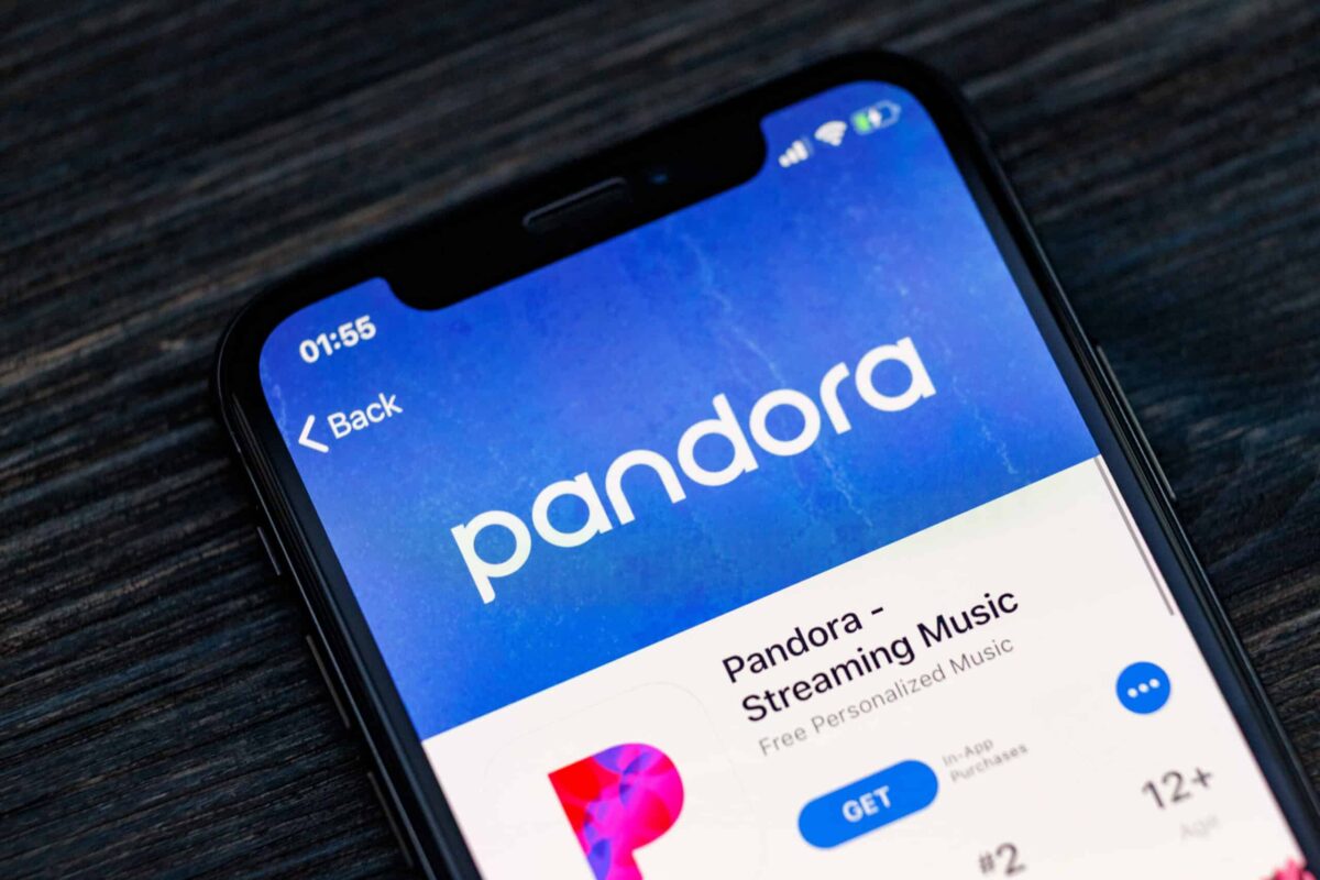 how much data does pandora use